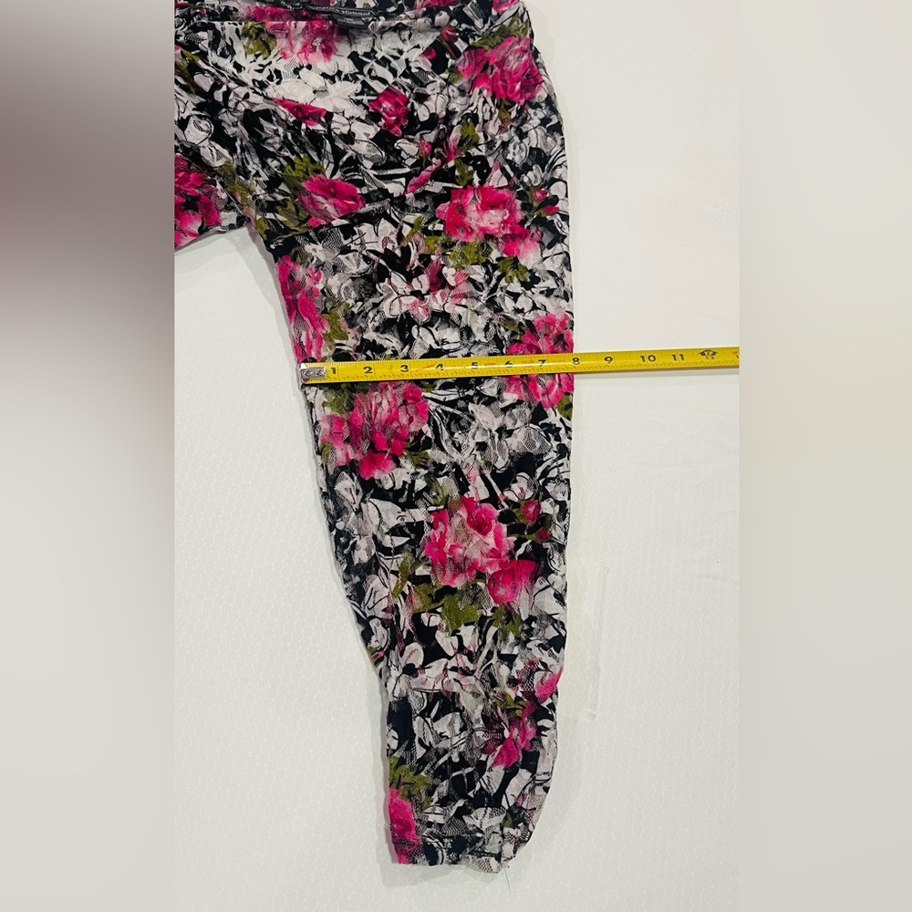 Jessica Howard Pink and Black Floral Kimono - Picture 11 of 11